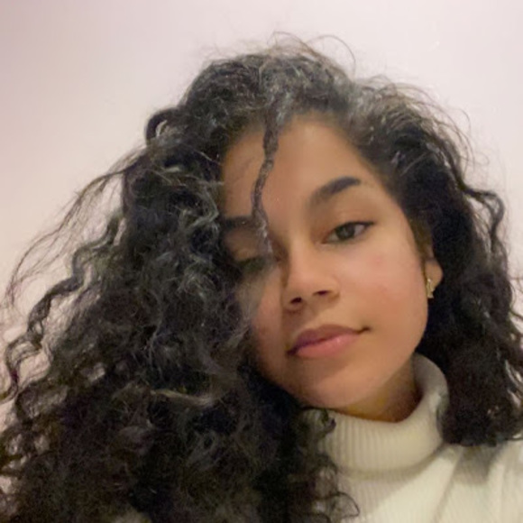 Meet your Posher, Angelina - Picture 1 of 1